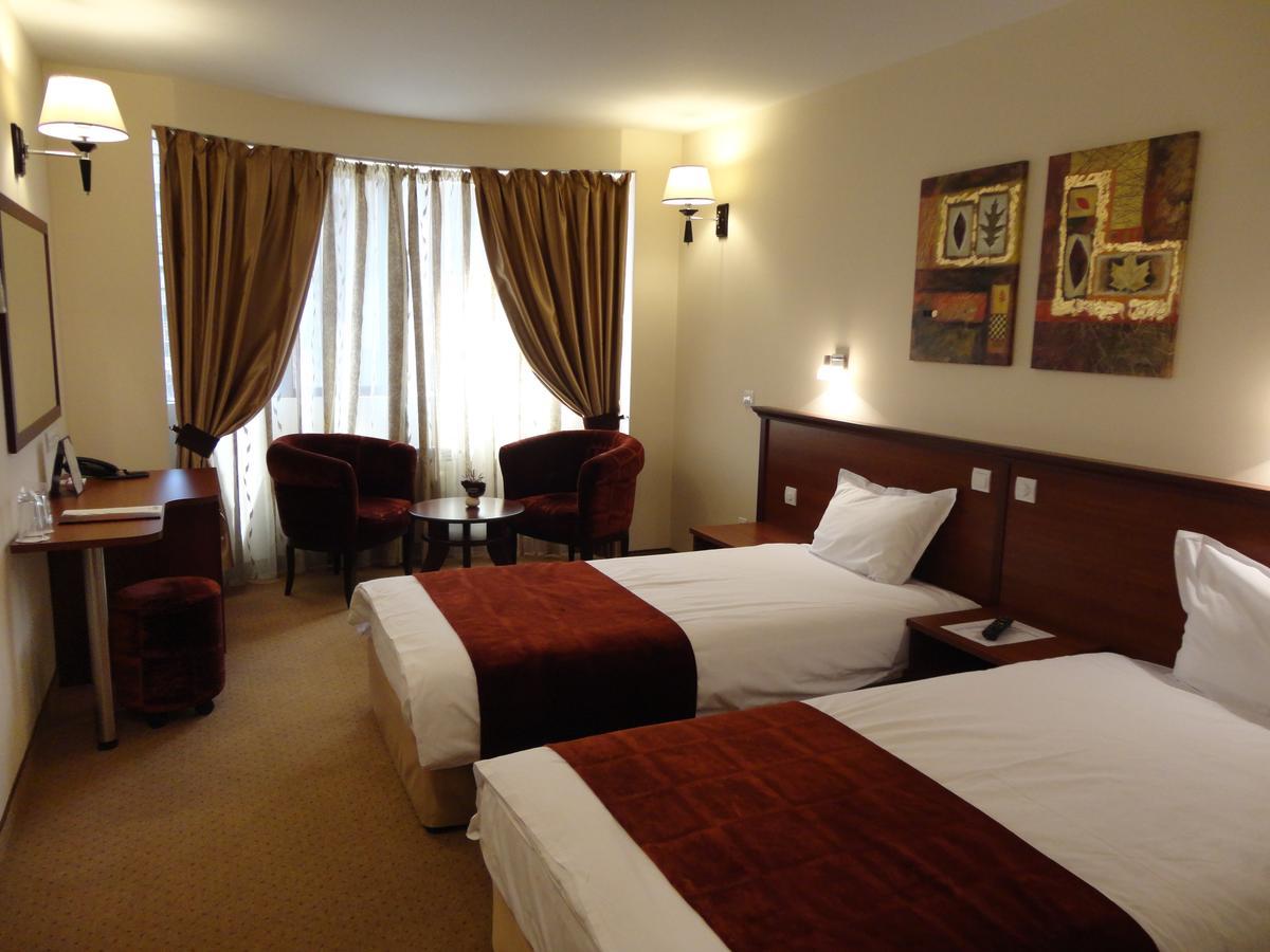 Favorit Hotel