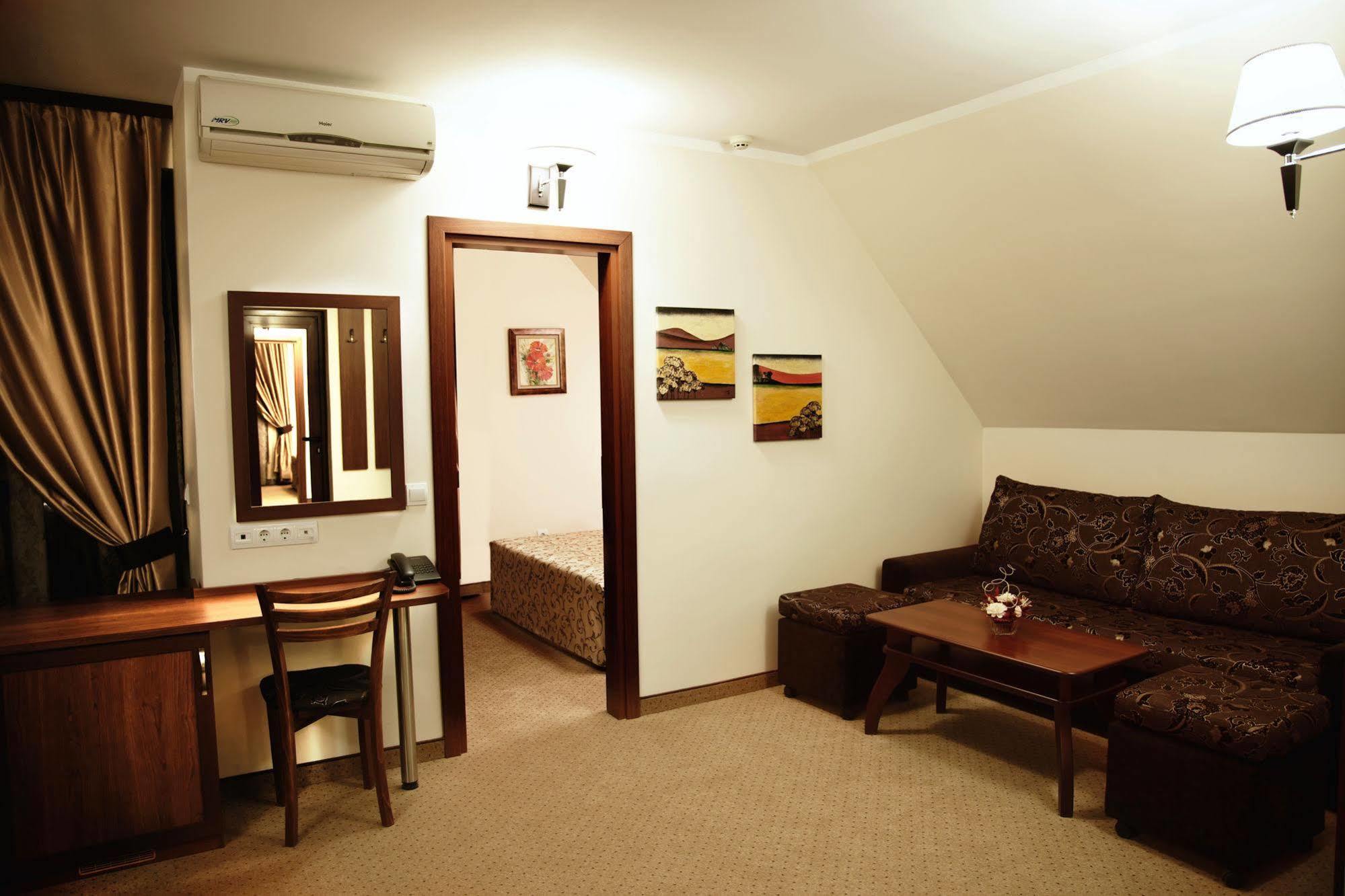 Favorit Hotel