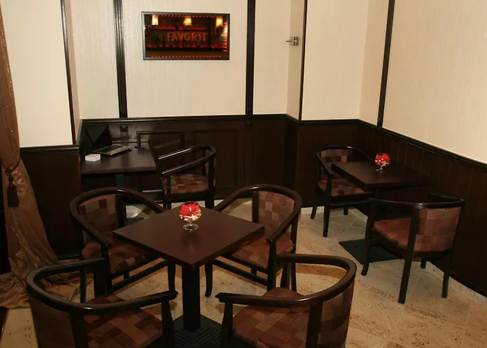 Favorit Hotel
